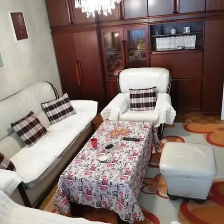 Star Apartment