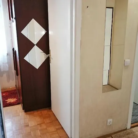 Apartment Star *